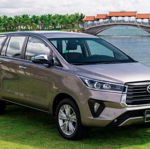 Harga sewa Innova Reborn