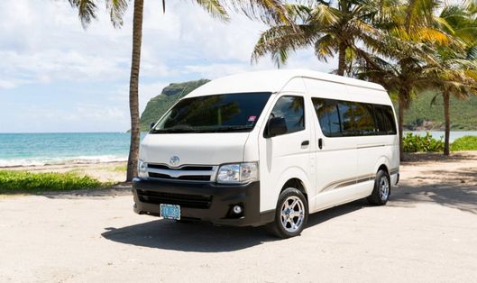 Sewa Toyota Hiace