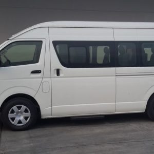 Harga Sewa Mobil Hiace