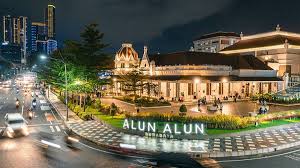 wisata surabaya malam hari
